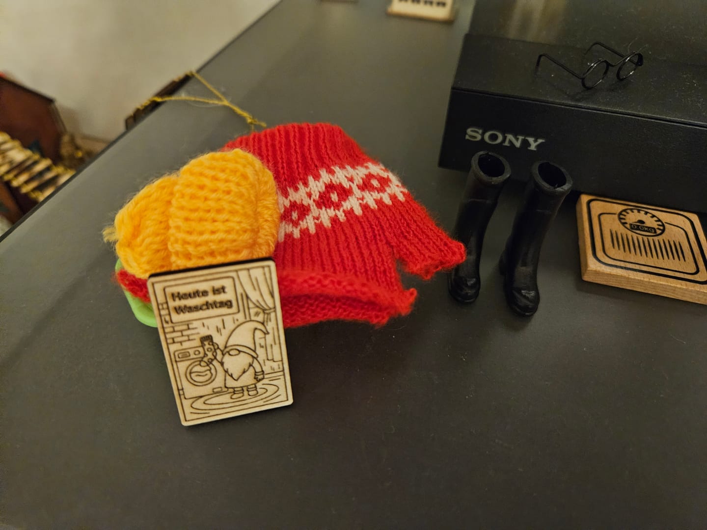 Customer photo review of Wichtels Festtags-Kollektion - Der Winterlook für Deinen Wichtel