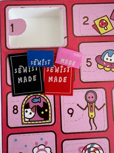 Customer photo review of 2025 Advent Calendar