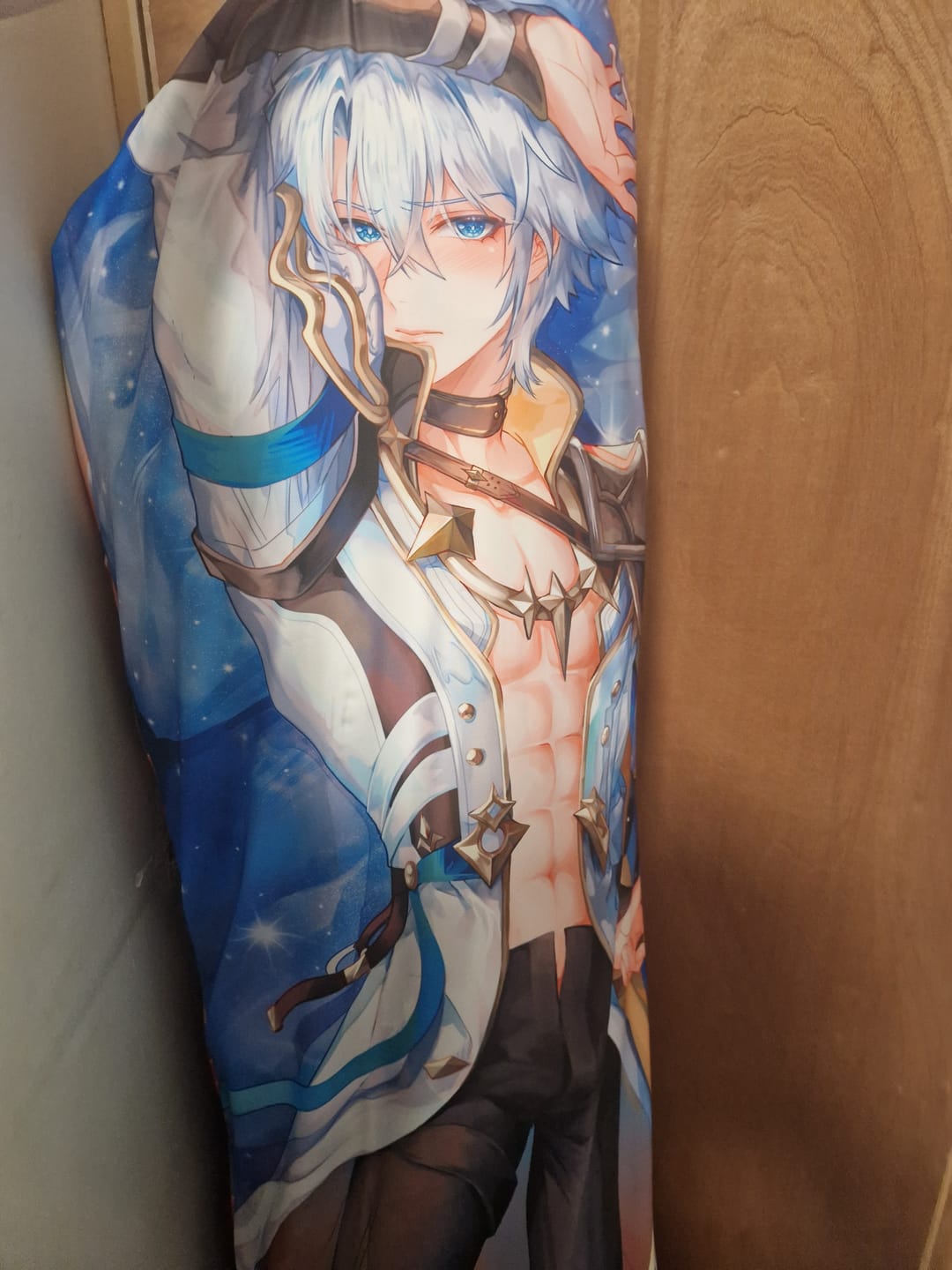 Customer photo review of Phainon Dakimakura (3D Chest Available)