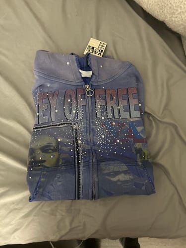 Customer photo review of Vale Forever Freedom Zip Up Mauve