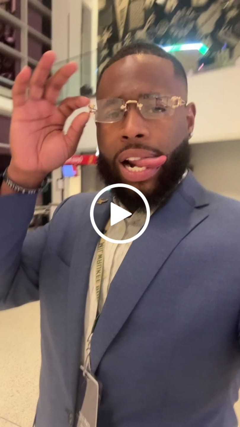 Customer video review of 18K GOLD LION X