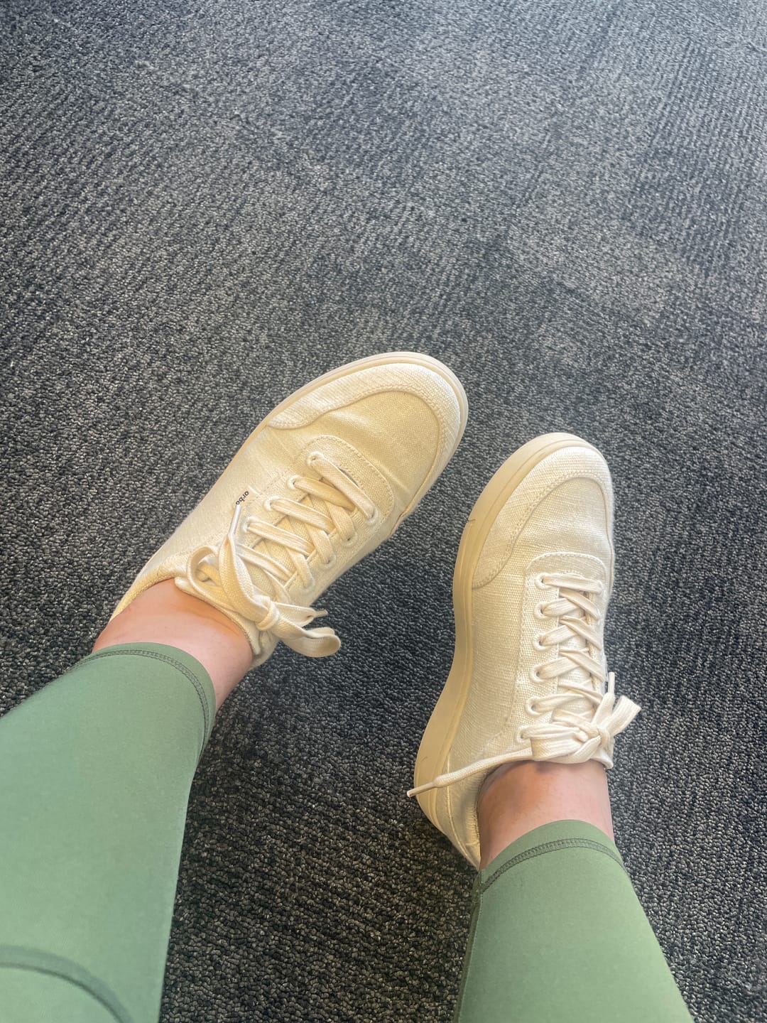 Customer photo review of Women's Ghost Sneaker