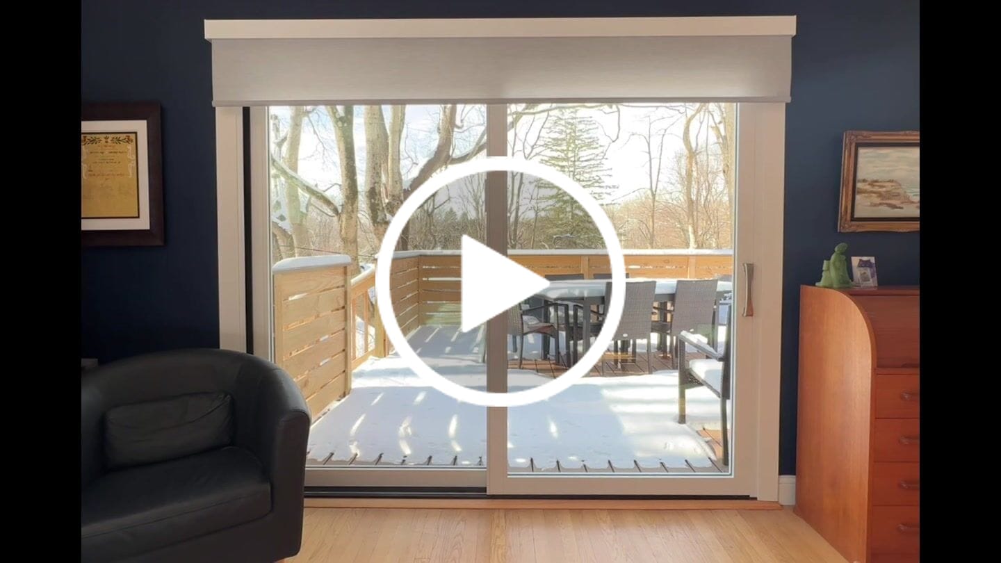 Customer video review of SmartWings Motorized Light Filtering Roller Shades 70% Blackout Essential