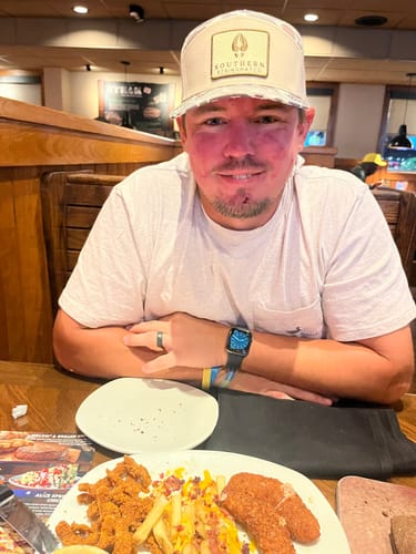 Justin G. review of Hat of the Month Crew | Skip the Line image 1 out of 2