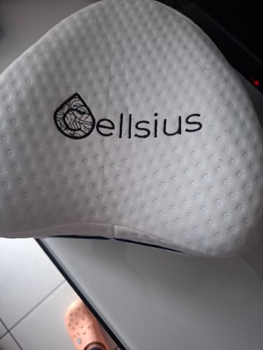 David N. review of Coussin Orthopédique Genoux Cellsius - Le secret d'un sommeil sans douleur image 1 out of 1
