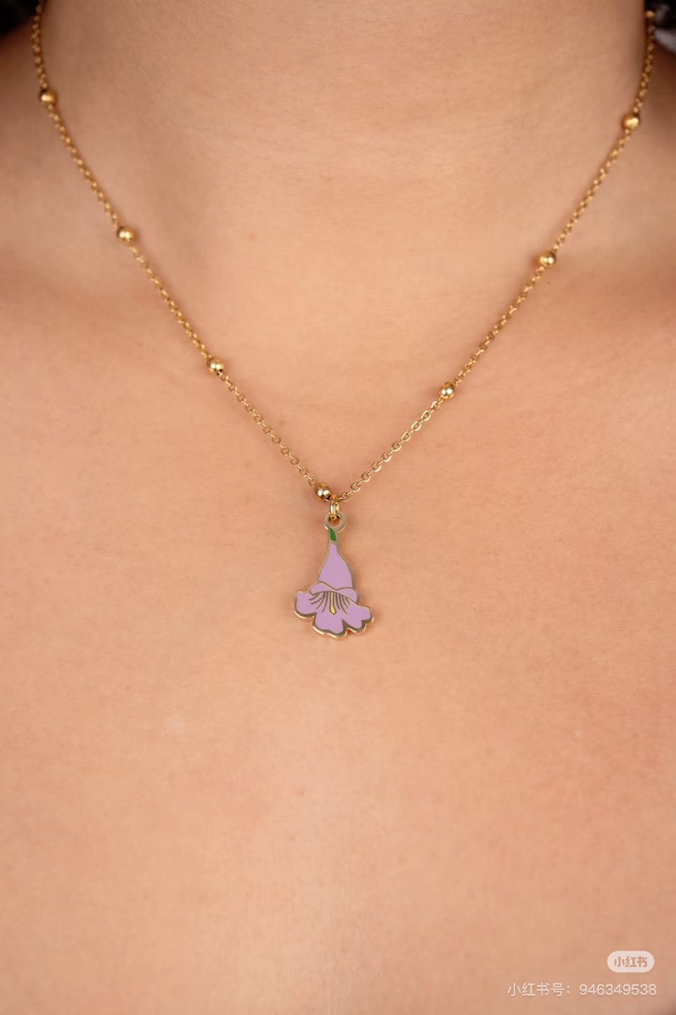 Customer photo review of UQ Jacaranda Necklace