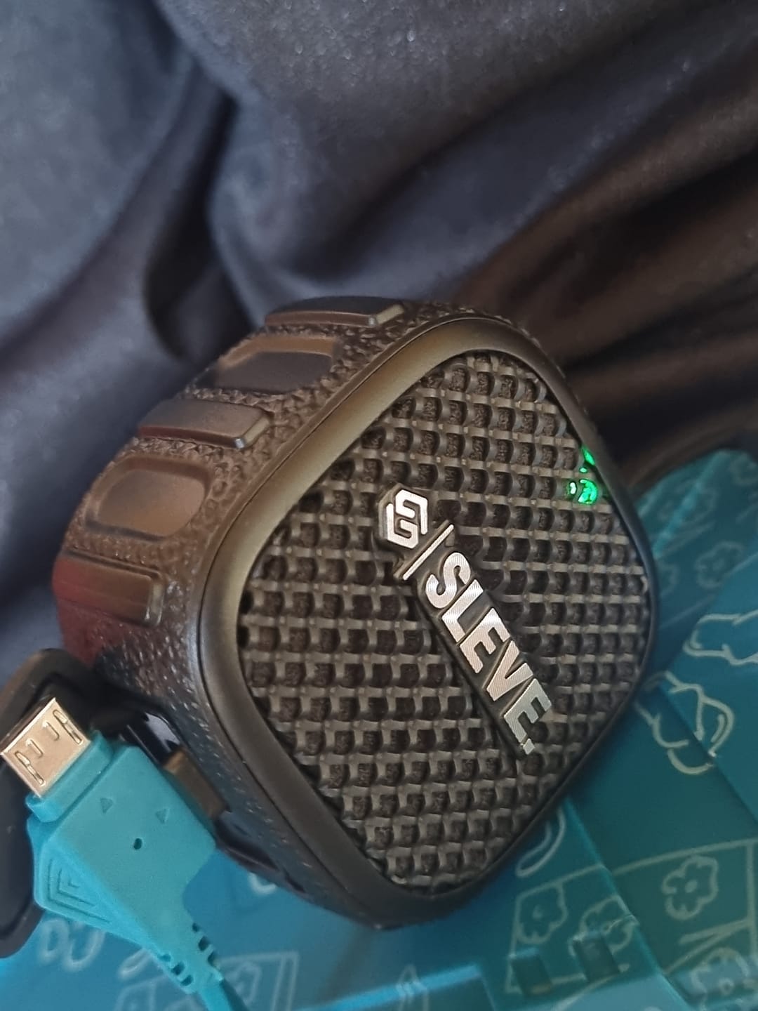 Customer photo review of Parlante Bluetooth Sleve Boom Mini