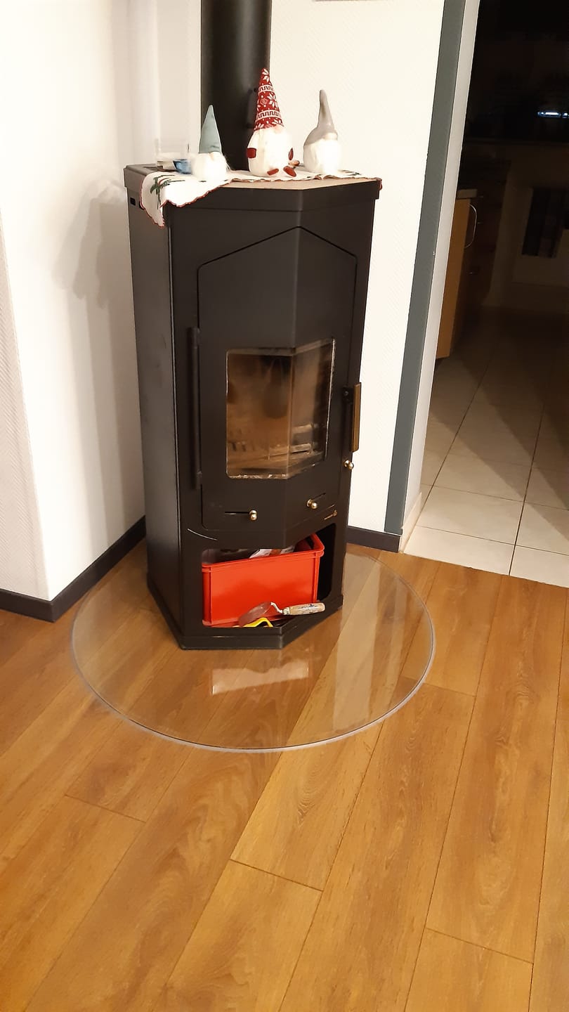 Customer photo review of Silikon-Dichtlippe Schmutzlippe für Glasplatte, Kaminplatte, Ofenplatte, Bodenplatte - 4-fach MAX