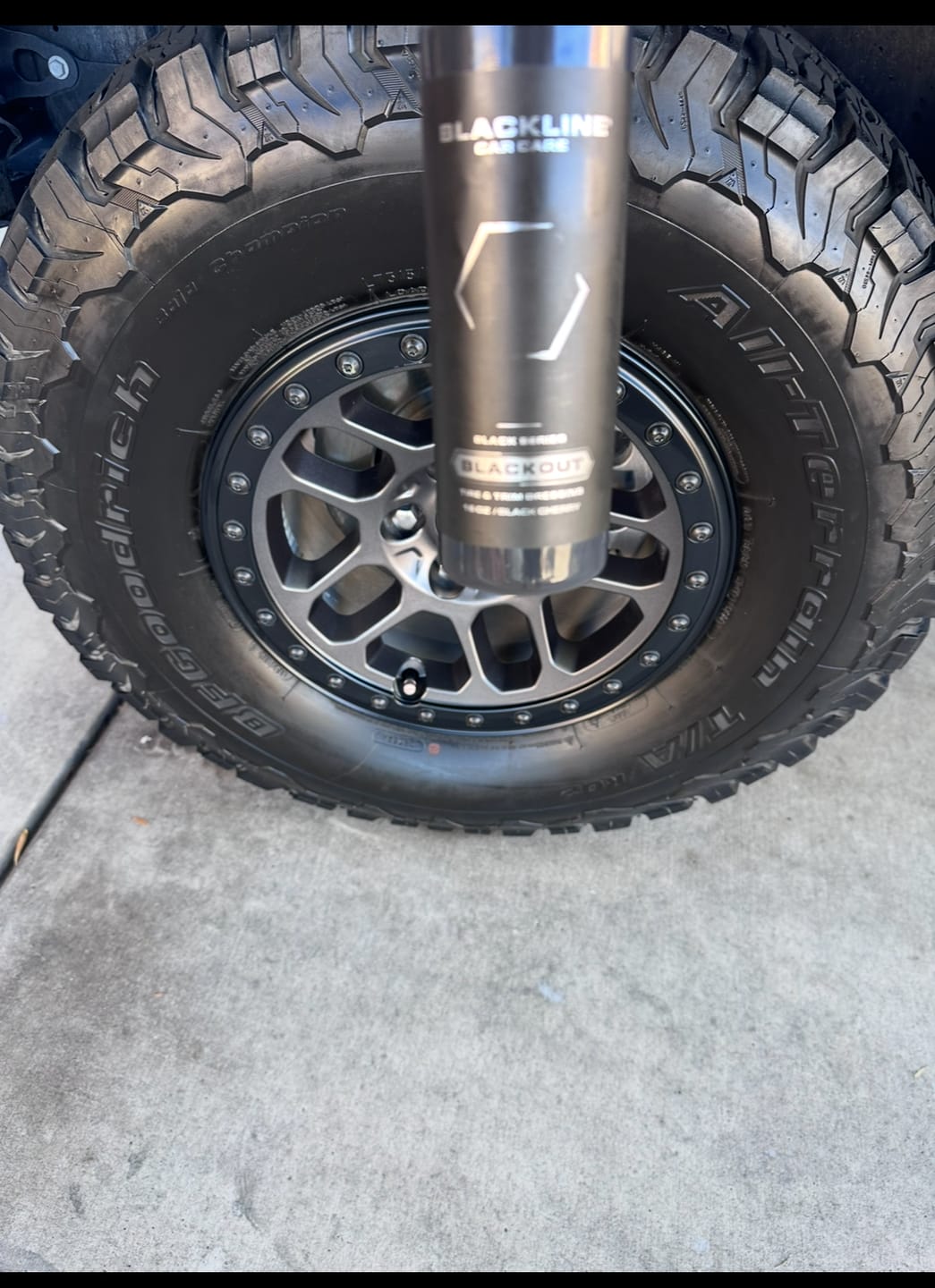 Customer photo review of BLACKLINE® BLACKOUT TRIM & TIRE DRESSING