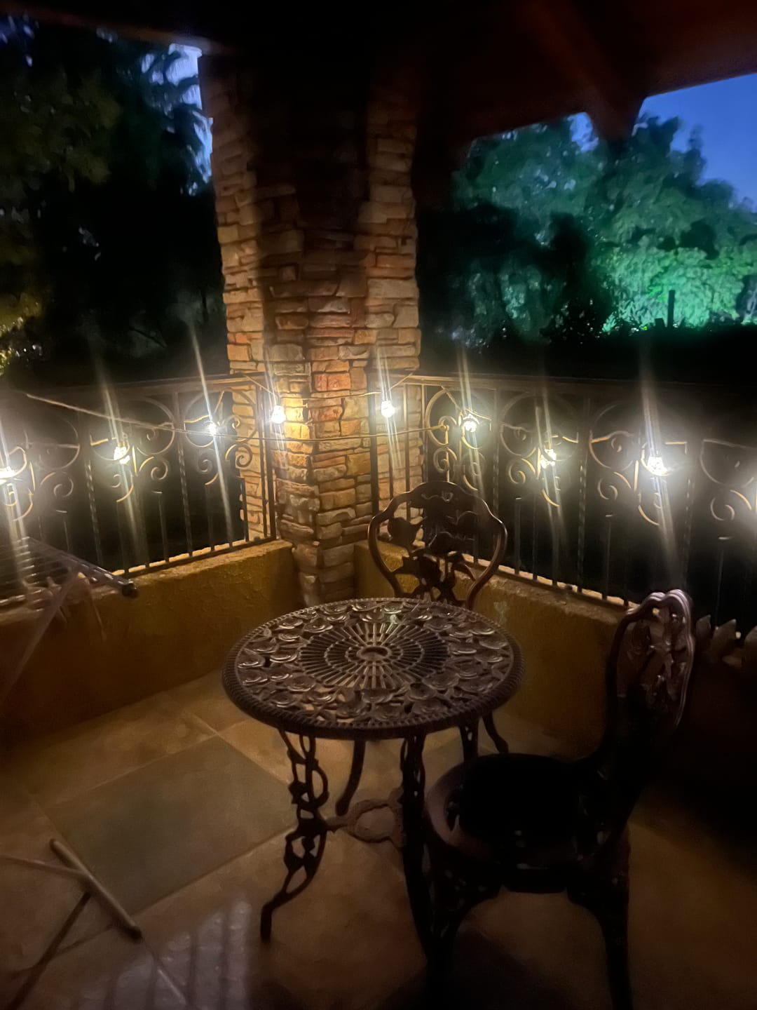 Customer photo review of Guirnalda de Ampolletas Solar - 8 m / Luz Cálida / 16 Amp. / Cable Rústico