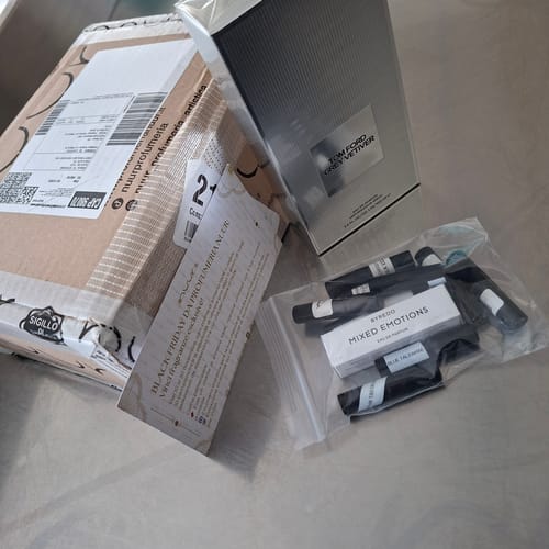 Customer photo review of TOM FORD - GREY VETIVER EAU DE PARFUM