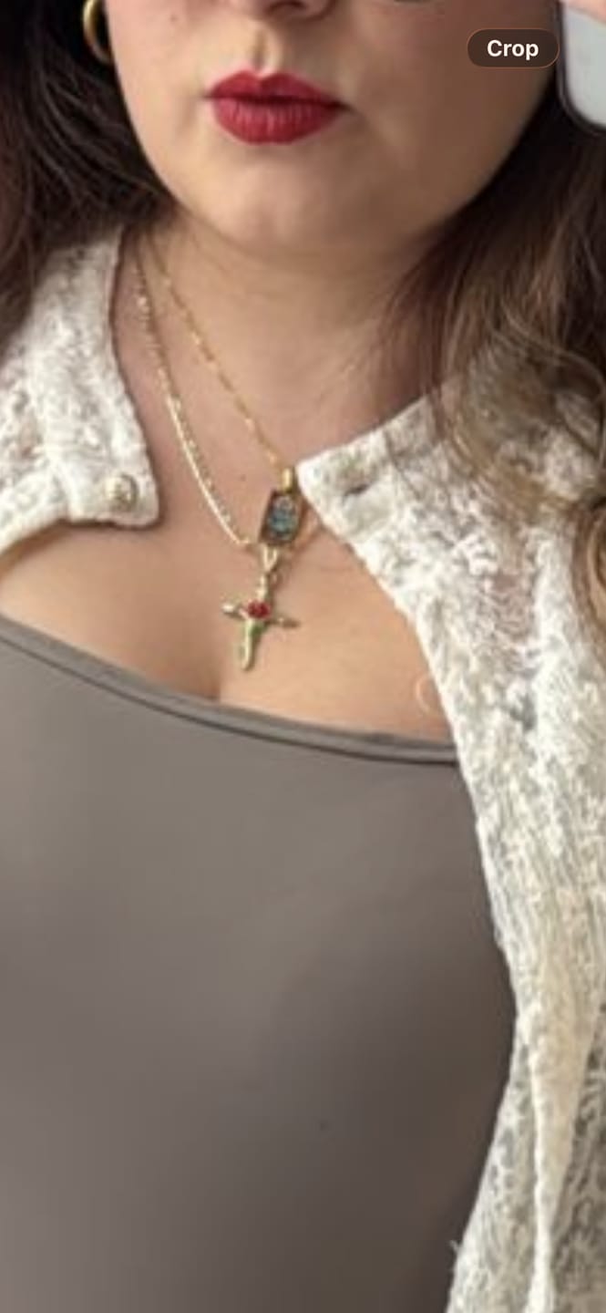 Customer photo review of Colección Tarot - Collares con Colgantes de las Cartas (Chapado en Oro 18K)