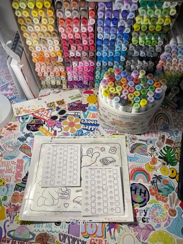 Katelin M. review of Ohuhu x Bobbie Goods Honolulu B 48 Colors Dual Tips Alcohol Art Markers, Brush & Fine image 1 out of 2
