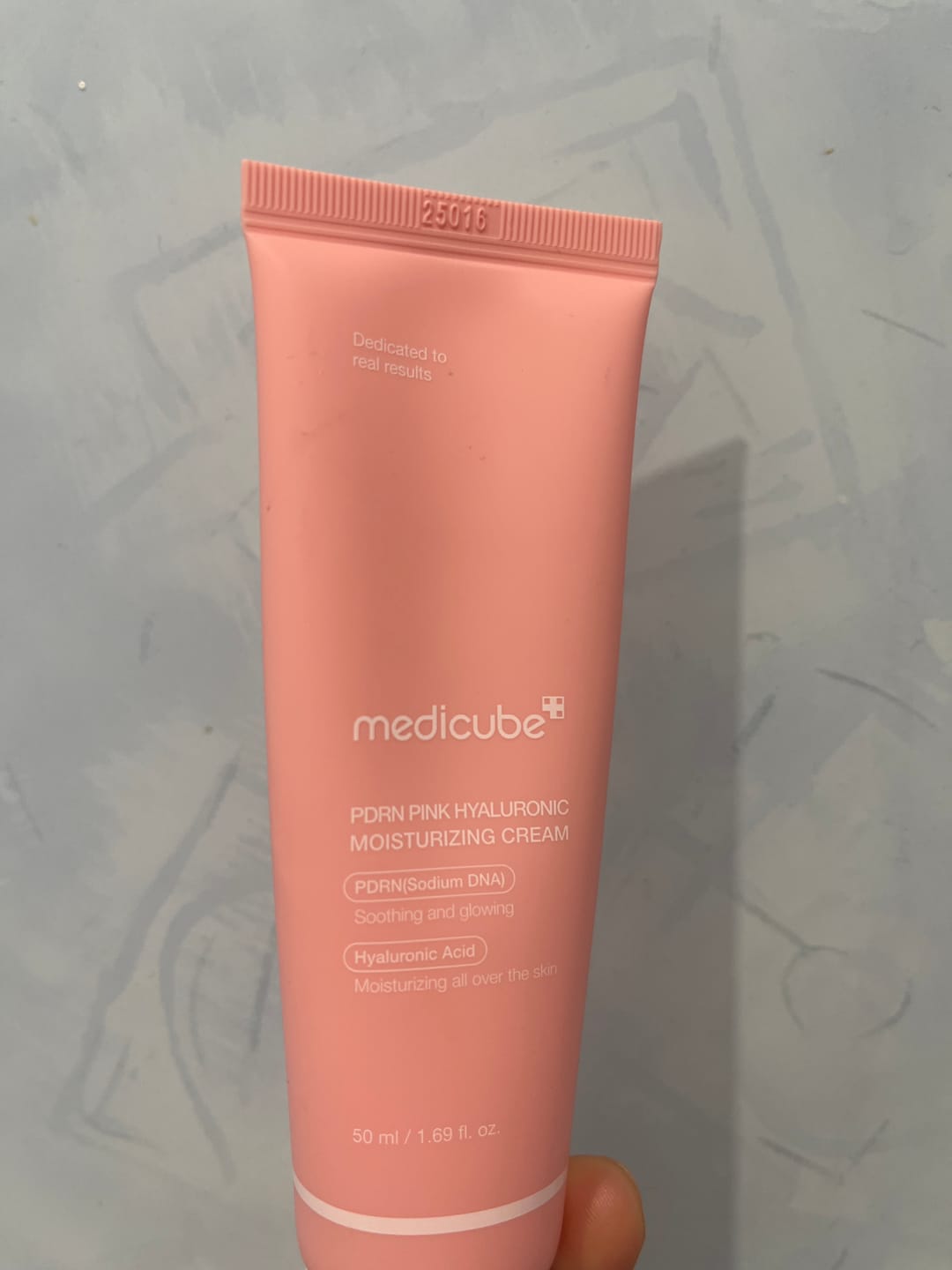 Customer photo review of Mitrinošs krēms ar PDRN un hialuronskābi Medicube PDRN Pink Hyaluronic Moisturizing Cream