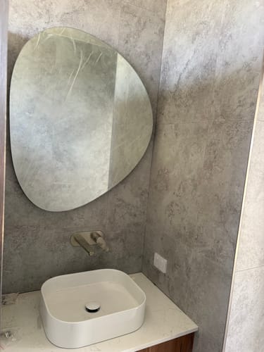 Teagan B. review of The Lucca ~ Invogue Smart mirror image 1 out of 2