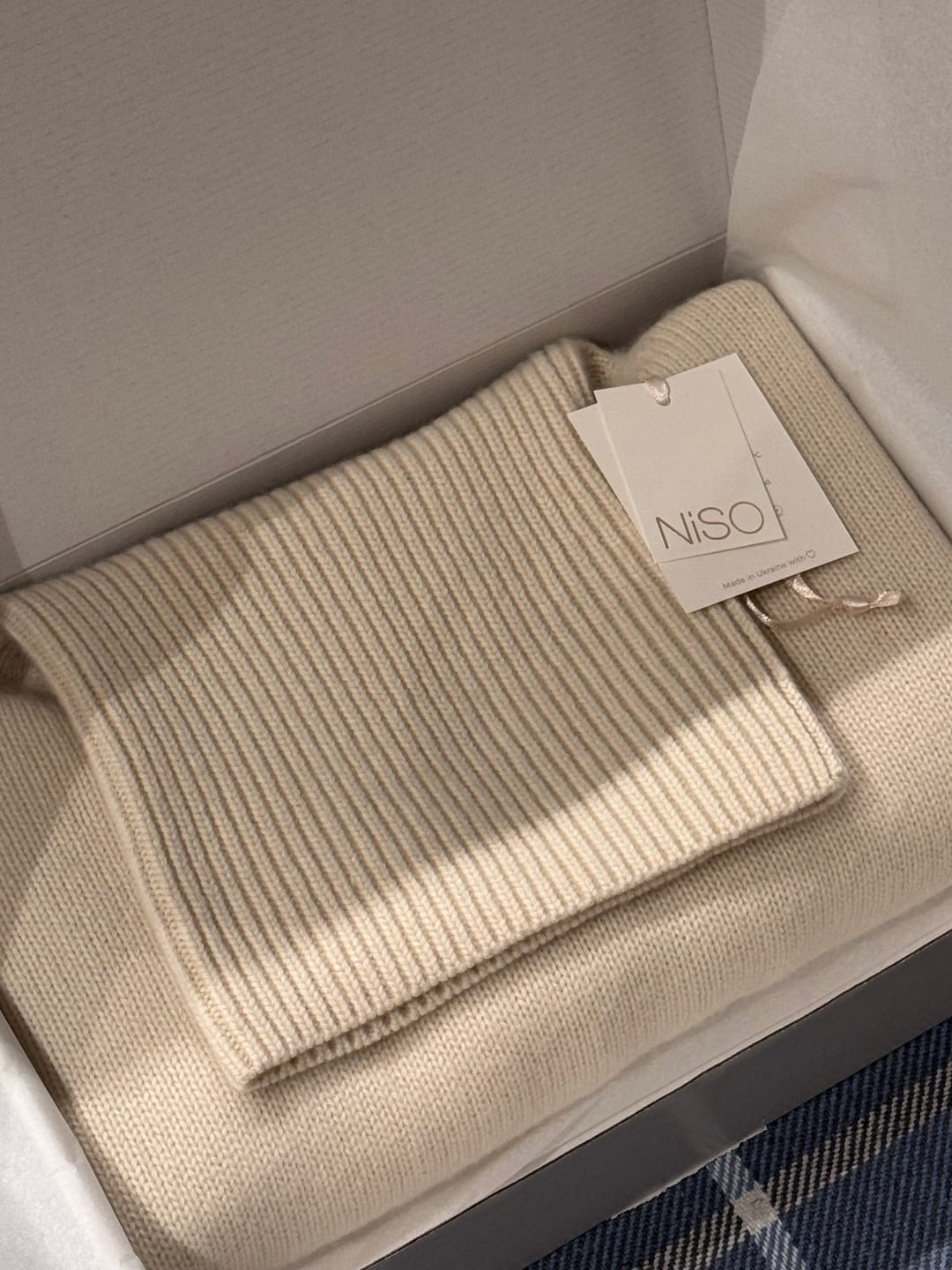 Customer photo review of ZORIANA Turtle-Neck Cashmere Sweater in White