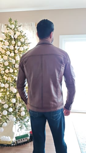 Customer photo review of Thatchers premium hand waxed brown leather jacket