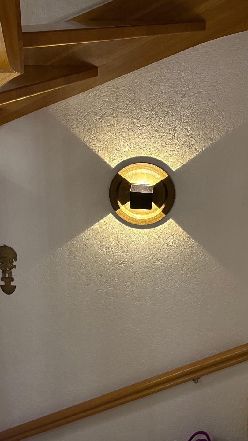 Customer photo review of CUBE Wall lamp | Rechargeable