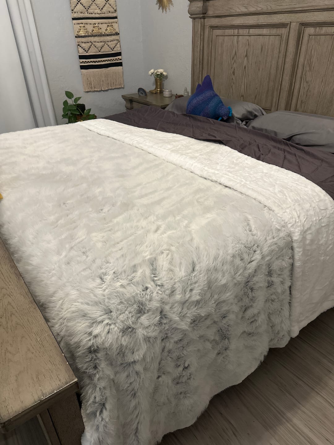 Customer photo review of WÛLF Blanket, By SĀNTI
