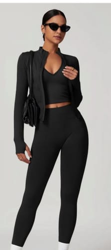 Gema Esther O. review of The Delight Jacket Sports Bra Leggings 3-Piece Set image 1 out of 1