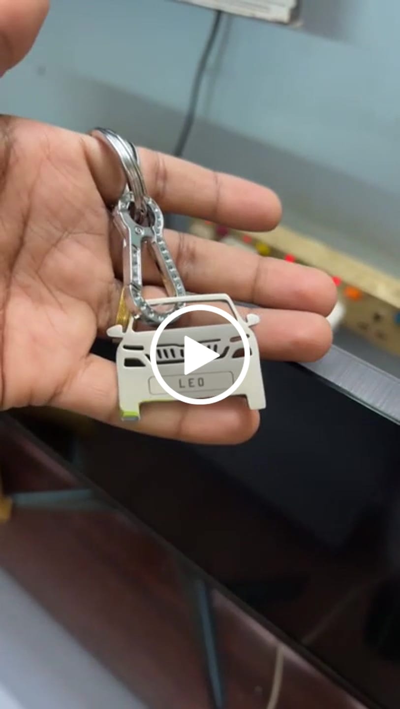 Customer video review of Personalised Number Plate Car Keychain