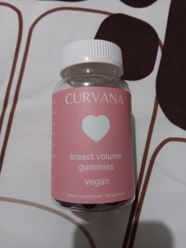Caméla B. review of Gummies Volume Express – Poitrine image 1 out of 1