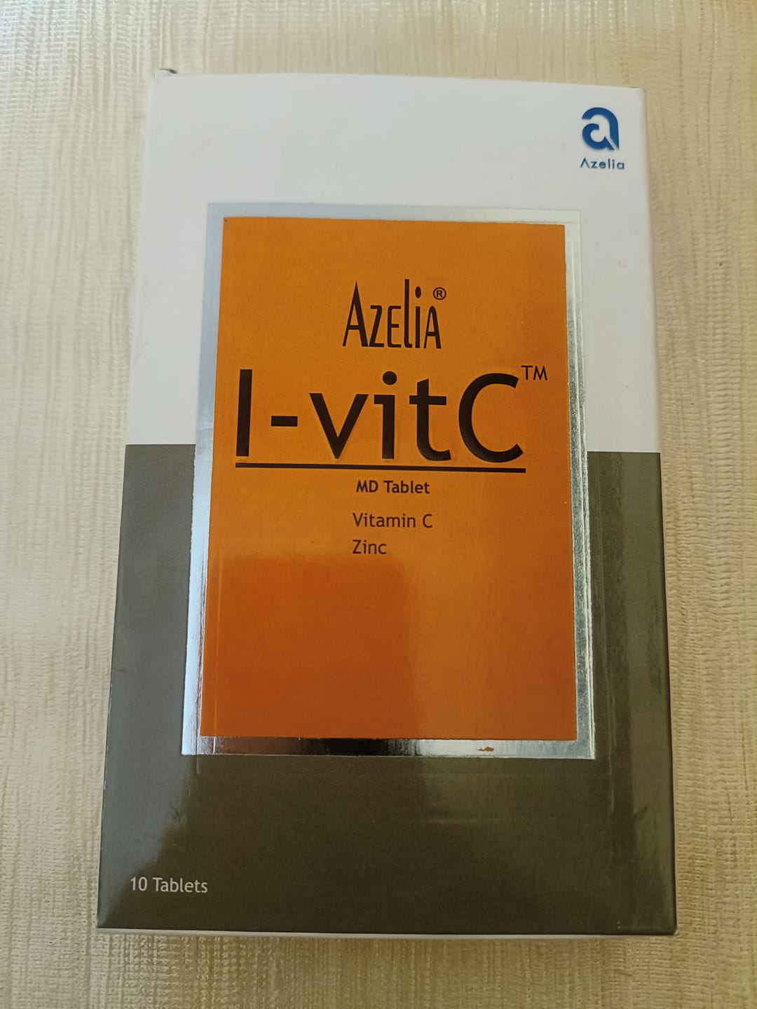 Customer photo review of Azelia I-Vitc Md