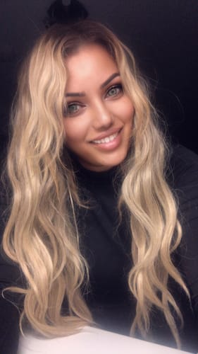 Customer photo review of The Loose Wave HD Fibre 24" Lace U Part Wig