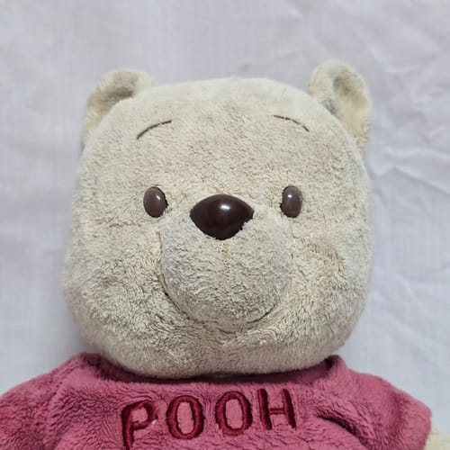 Chantelle L. review of Admission & booking - minor stitching only image 1 out of 2