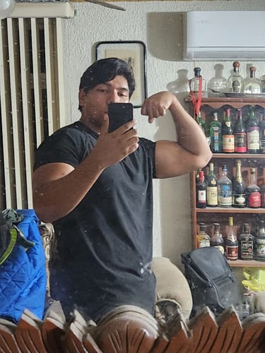 Customer photo review of Training Sport Tee - Black