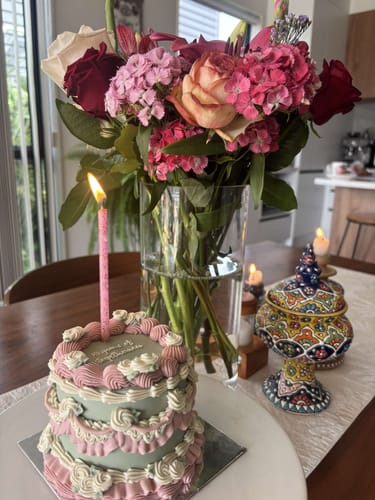 Customer photo review of mia mini cake