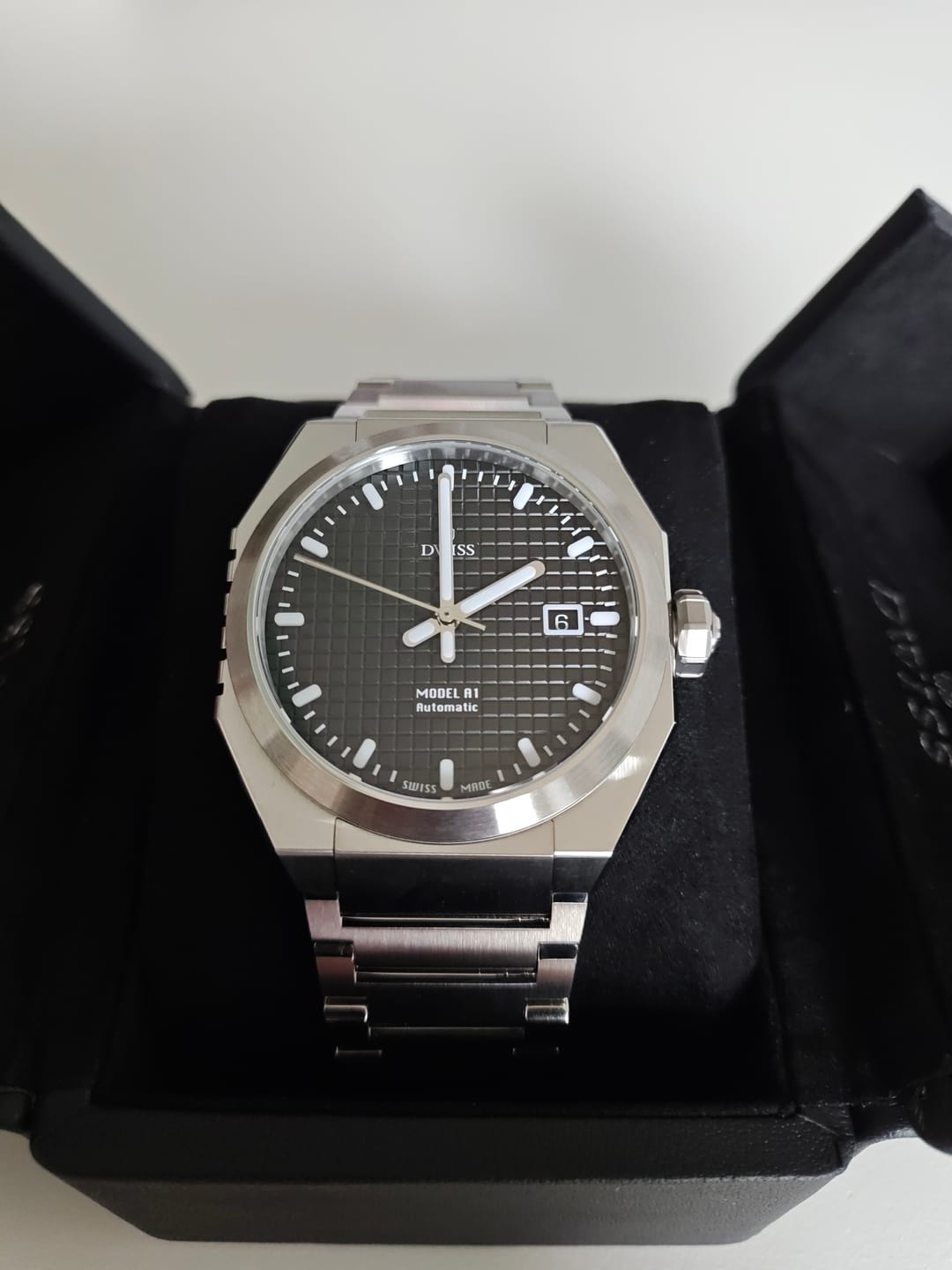 Customer photo review of A1-White