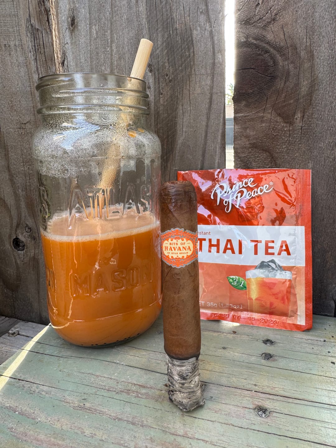 Customer photo review of Bits of Havana Robusto