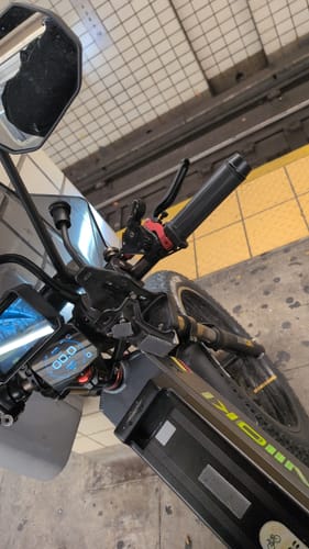 Kevin R. review of Throttle Accelerator Handle Grips and Cable Set image 1 out of 1