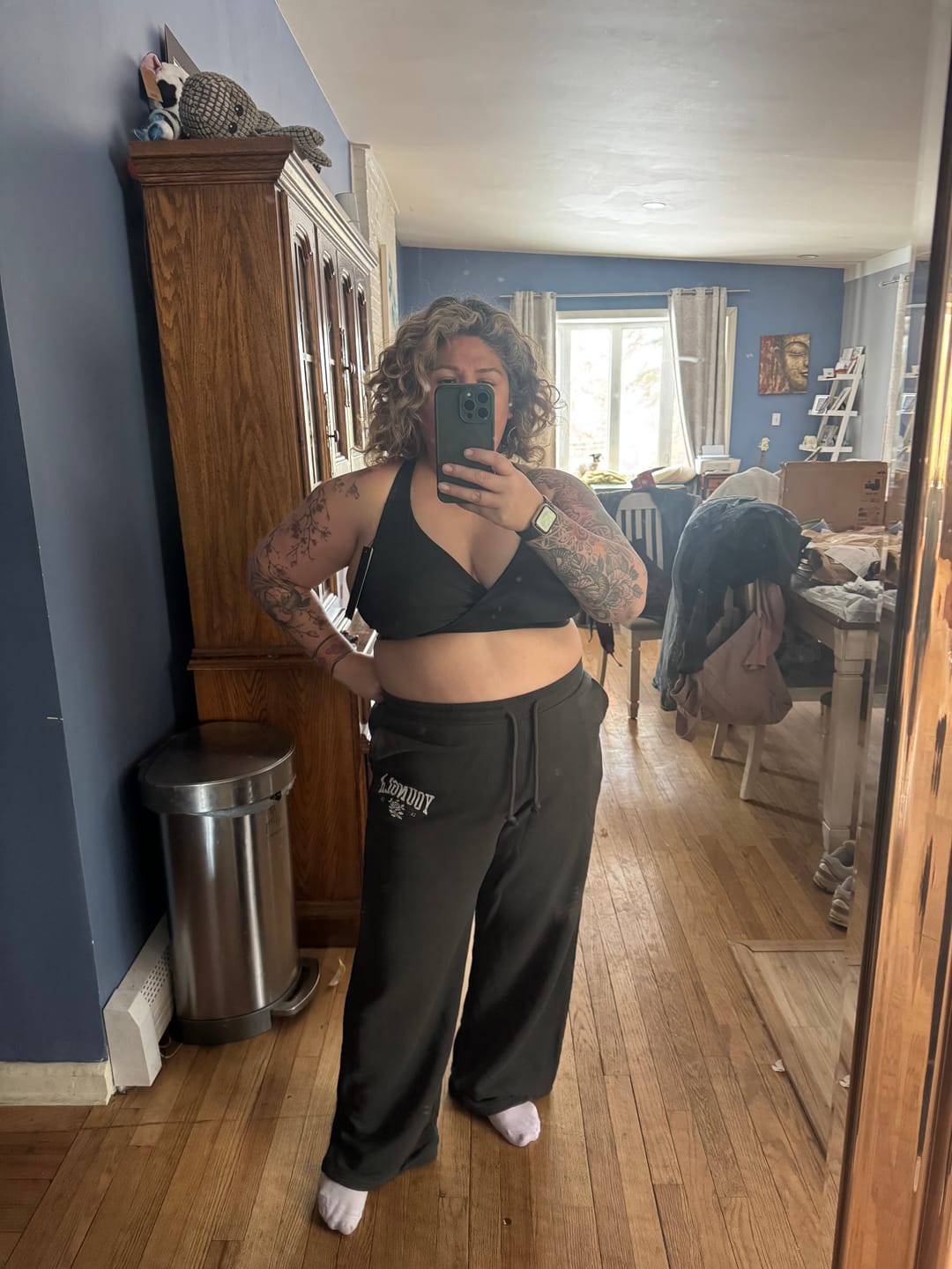 Customer photo review of W2213 - OTG Straight Leg Joggers