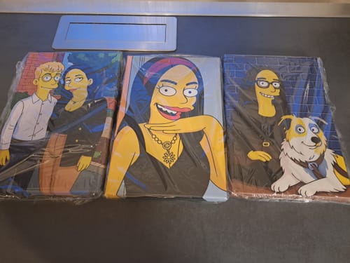 Anja M. review of Personalisierte Leinwand - Portrait im Cartoon-Stil image 1 out of 1