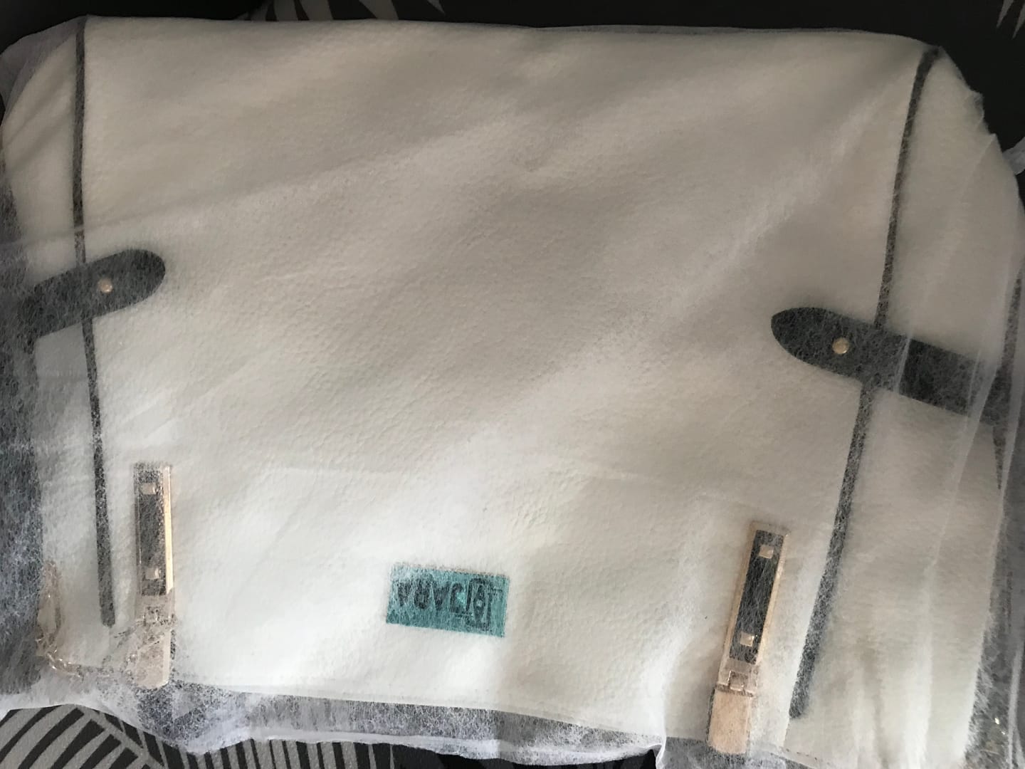Customer photo review of VENICE LEATHER TOTE BAG