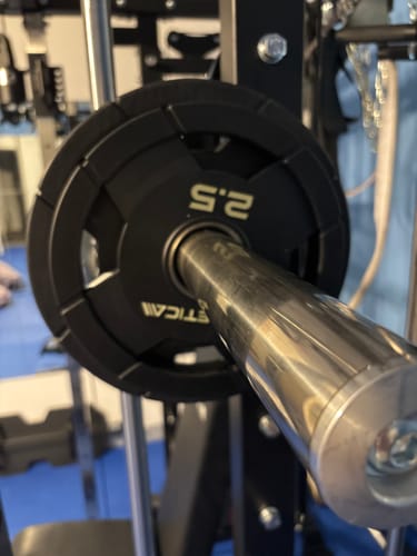 B. G. review of 4H Gripper Plates | Gummierte Hantelscheiben image 1 out of 1