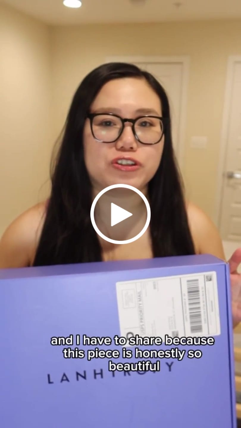 Customer video review of Oslo Taffeta Blazer - Midnight Leopard Print