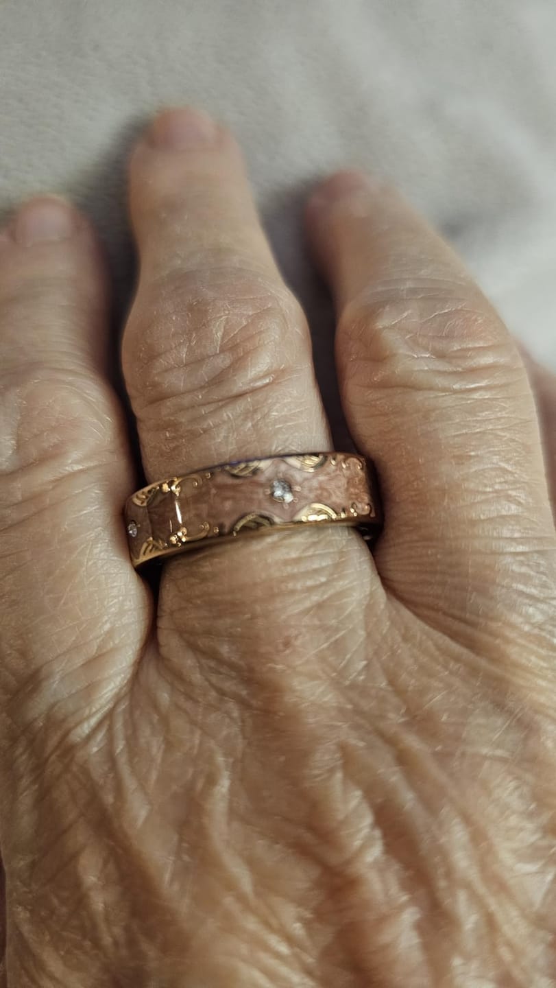 Customer photo review of Pulserive Solara Smart Ring, Sleep Tracker, Activity & Fitness Tracker, Blood Pressure& Oxygen Tracker