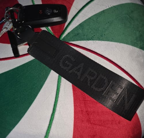 Customer photo review of Flight Tag