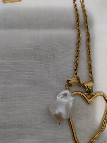 Customer photo review of Ciondolo "Lacrima di Luna"