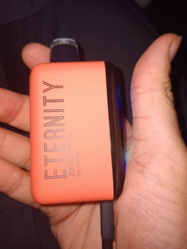 Customer photo review of Fume Eternity 20K Puffs 5%