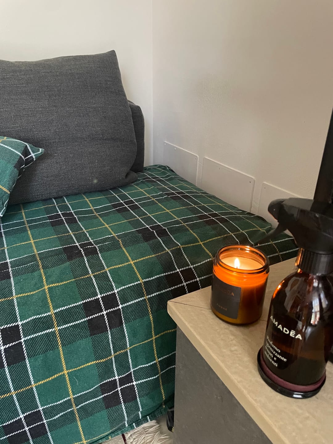 Customer photo review of Profumo "Ambre" igienizzante tessuti e ambienti - Ricarica da 1L
