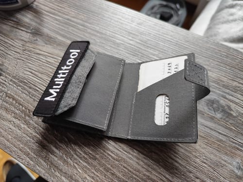 Customer photo review of Tactical Wallet Münzfach - Wolfgrey