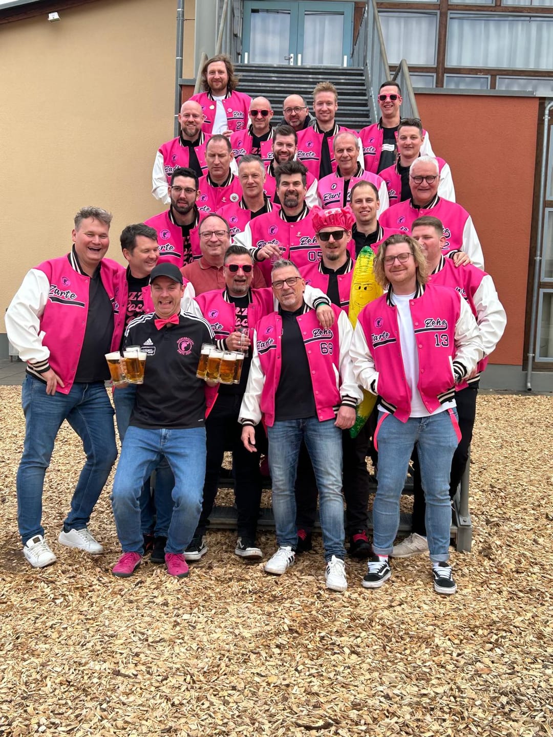 Customer photo review of Maßgeschneidertes Rosa Weiß Jacke