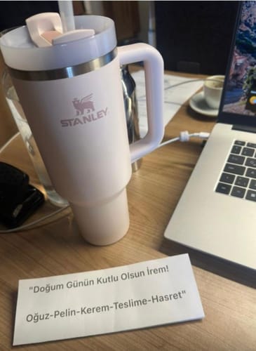 Customer photo review of Stanley Quencher Pipetli Termos Bardak Rose Quartz 1.18 L