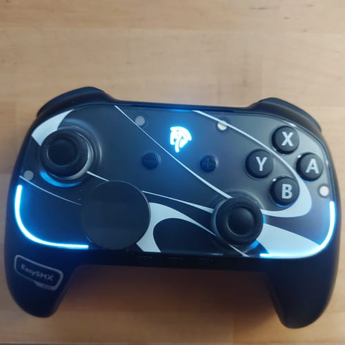 Customer photo review of EasySMX® S10 Gaming Controller for Switch 2: Wake up, TMR Sticks, HD Rumble