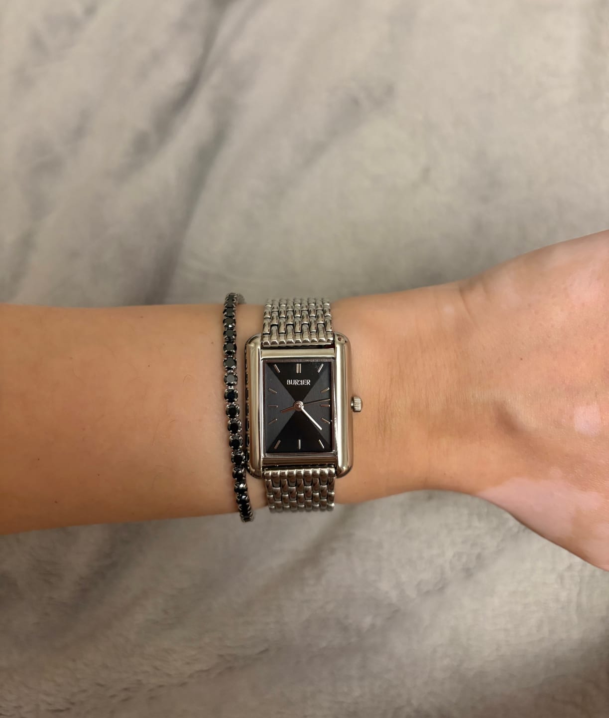 Customer photo review of Olivia Silver Black