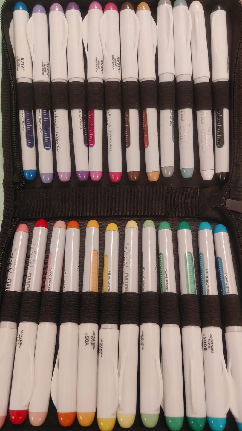 Customer photo review of Ohuhu Direct-ink Acrylic Markers 24 Colors - Nahuku